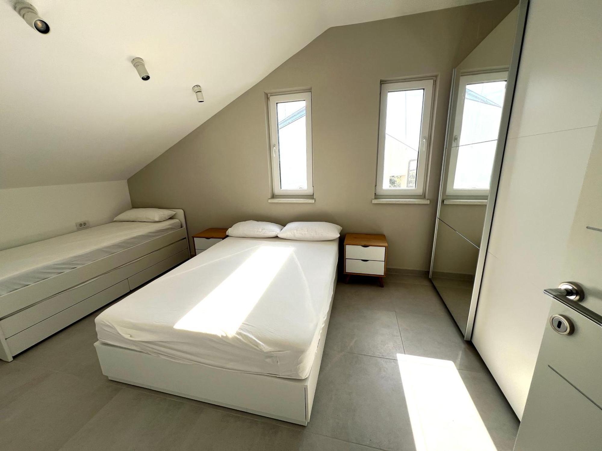 Apartamento Penthouse Sky Deluxe Novalja Exterior foto